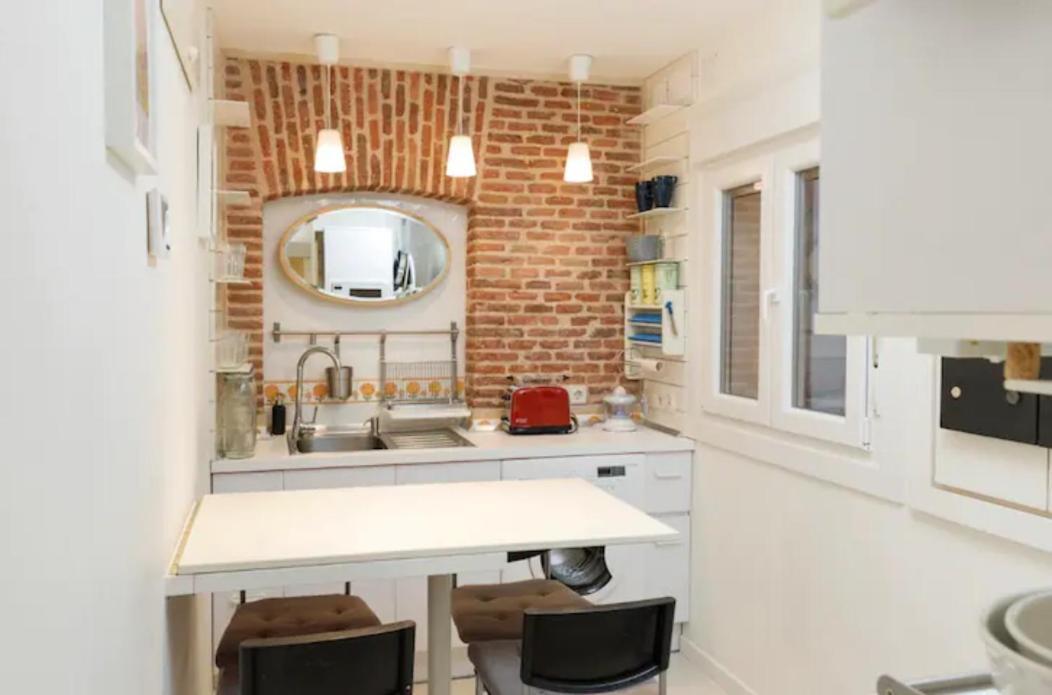 Beautiful & Cozy Apartment In The Heart Of Madrid Kültér fotó